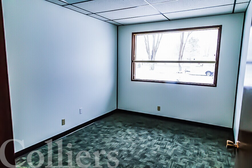 More Photos Of 2647 Kimberly Rd, Twin Falls Warehouse For Lease