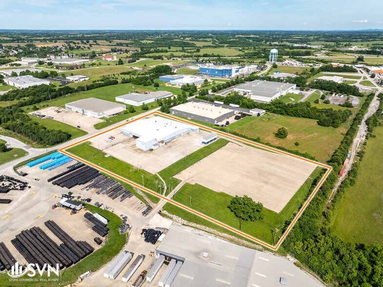 More Photos Of 1285 Enterprise Dr, Winchester Warehouse For Lease