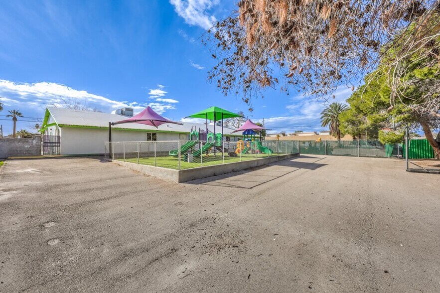 More Photos Of 3710 S Sandhill Rd, Las Vegas Daycare Center For Sale