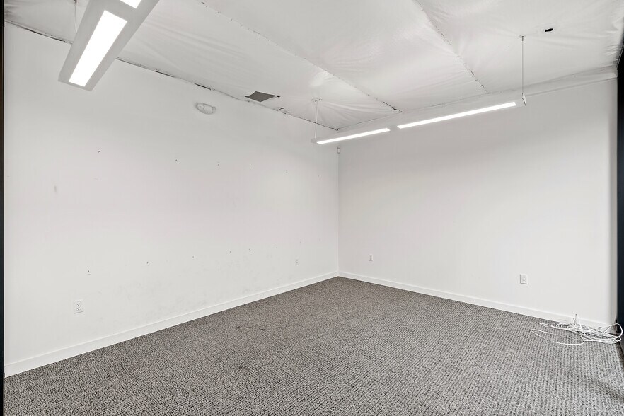 More Photos Of 629-639 S B St, San Mateo Storefront For Lease