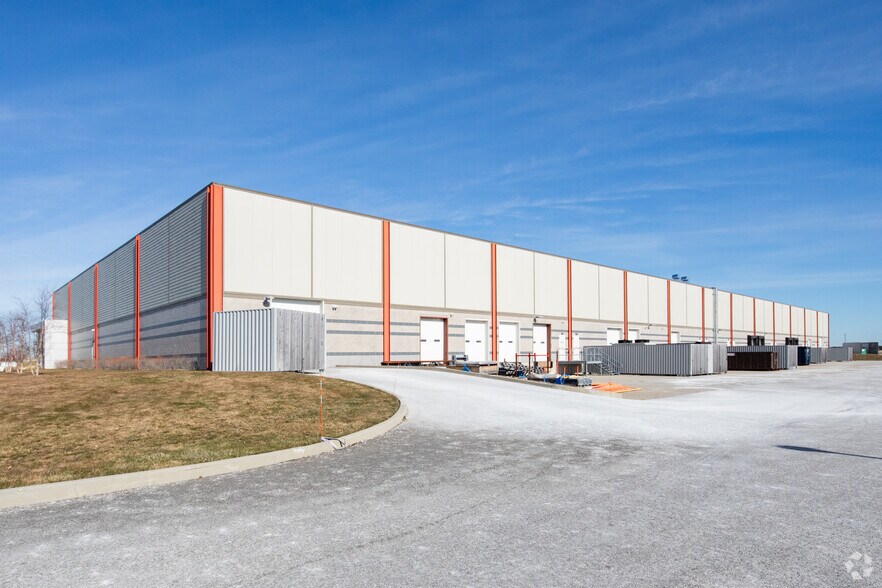 More Photos Of 200 Rogers Way, Westhampton Beach Manufacturing For Lease