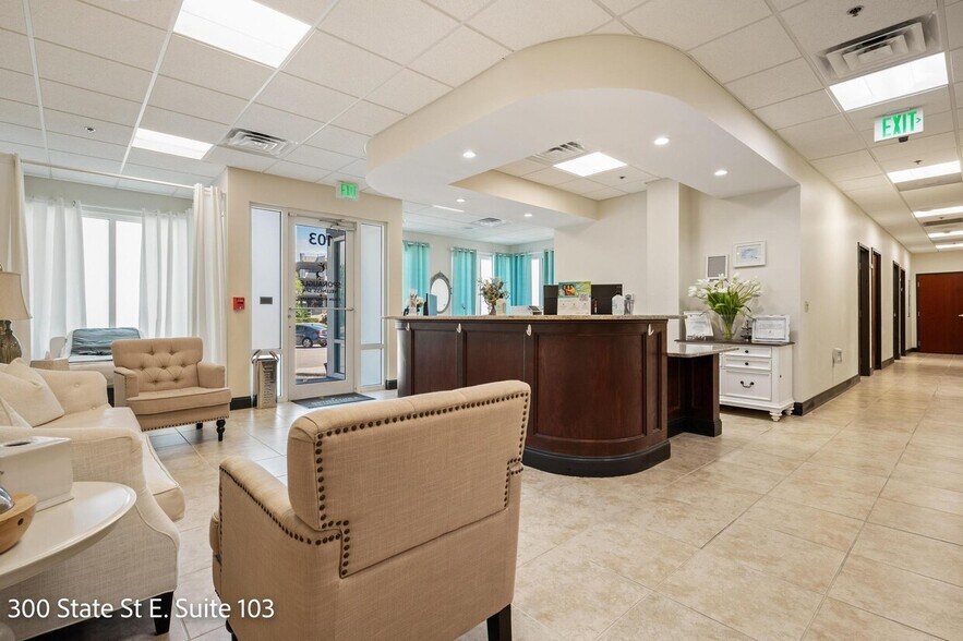 More Photos Of 300 State St E, Oldsmar Office For Lease