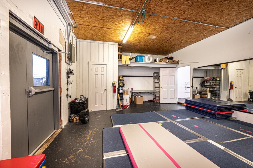 More Photos Of 126 1st Ave S, Conover Storefront Retail Office For Sale