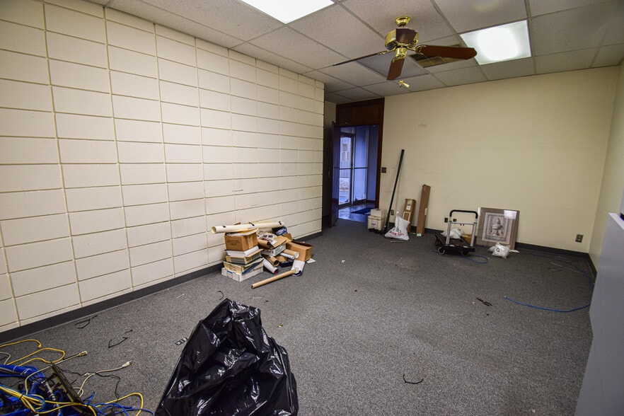 More Photos Of , Tuscaloosa Unknown For Sale