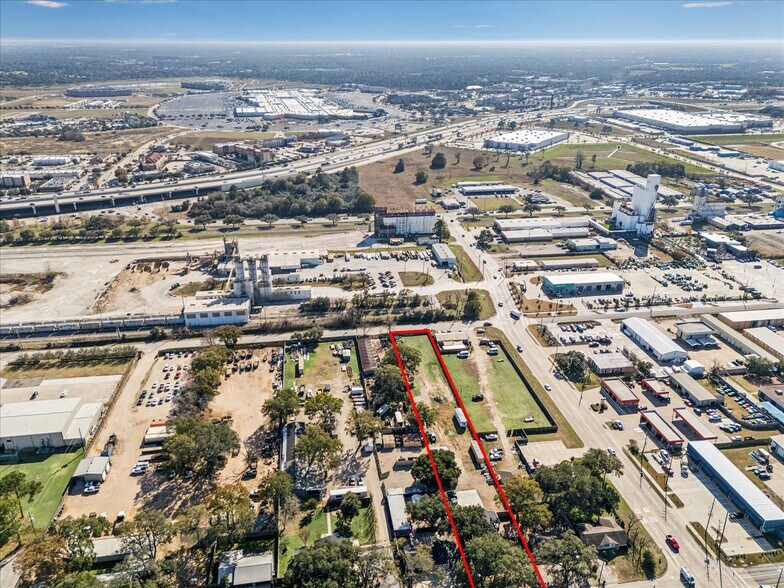 Primary Photo Of 5235 E 5th St, Katy Flex For Sale