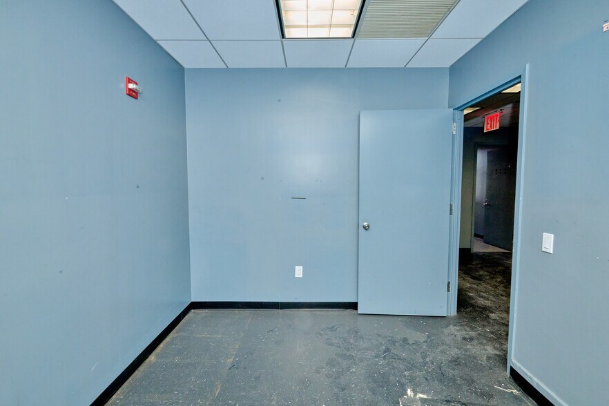 More Photos Of 369 E 149th St, Bronx Office For Lease