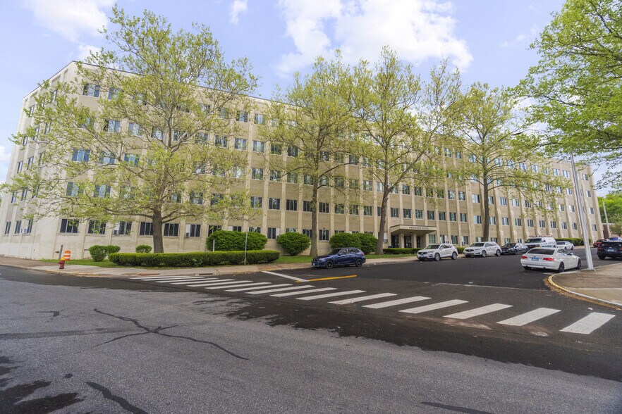 More Photos Of 71 Catlin St, Meriden Multifamily For Sale