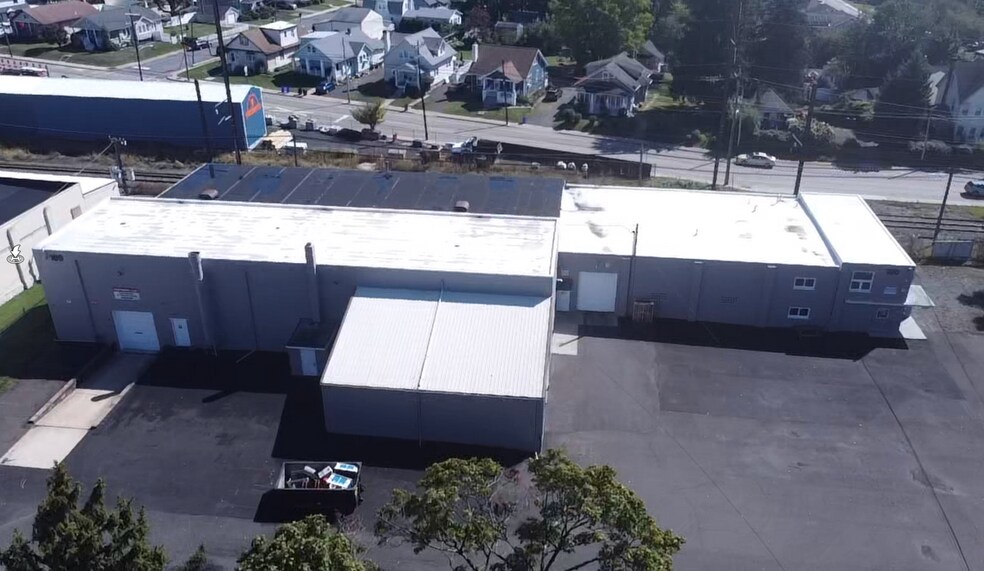 More Photos Of 100 N Penn St, Hatboro Warehouse For Sale