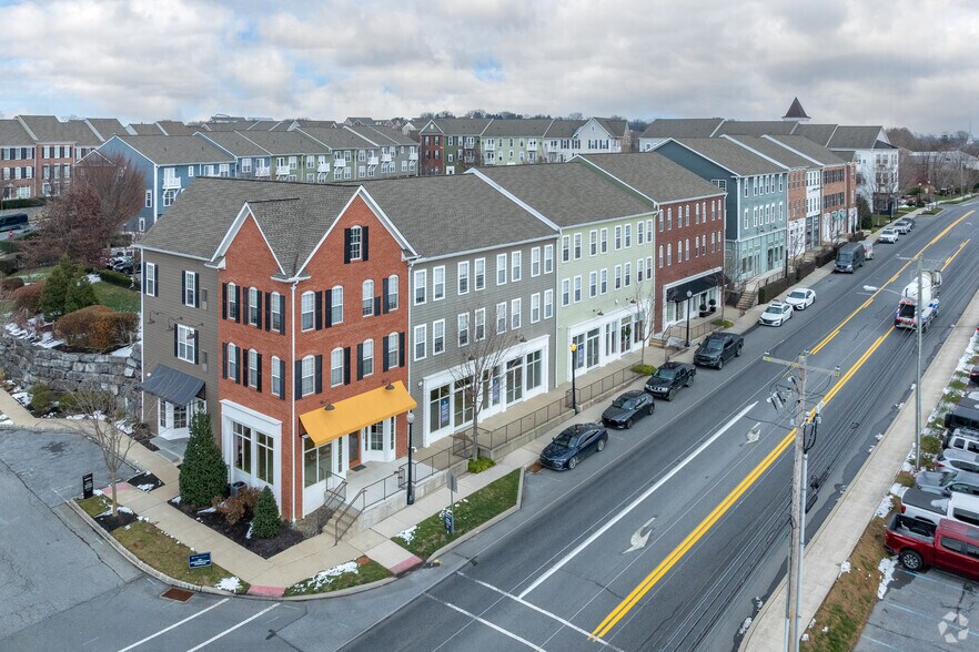 More Photos Of 104 Merchant Ave, Mount Joy Apartments For Lease