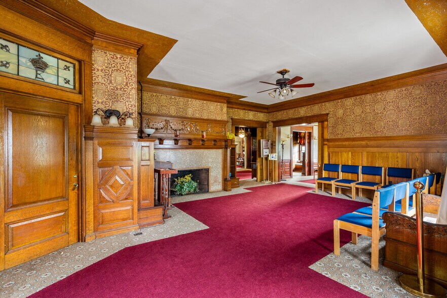 More Photos Of 76 Prospect St, Vernon Funeral Home For Sale