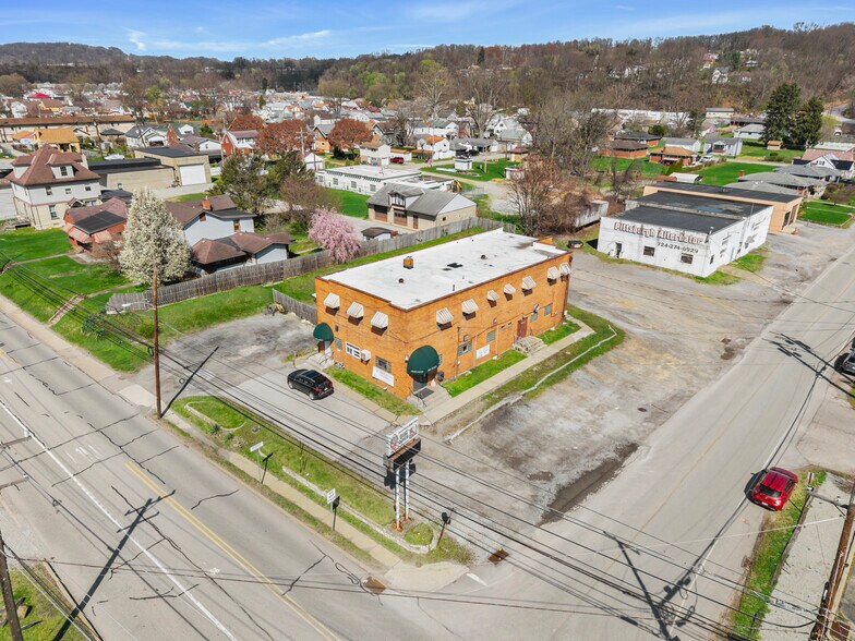 More Photos Of 1435 Freeport Rd, Cheswick General Retail For Sale