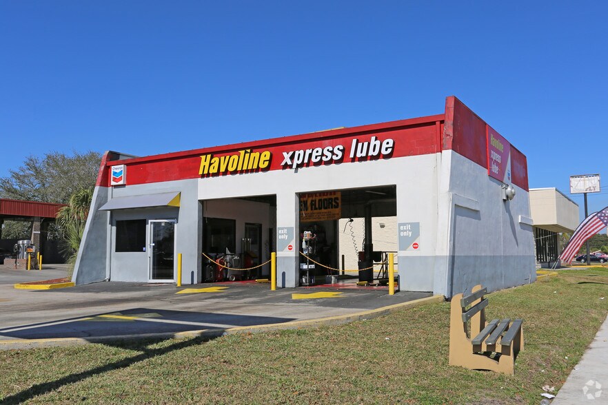 More Photos Of 1020 Edgewood Ave N, Jacksonville Unknown For Lease