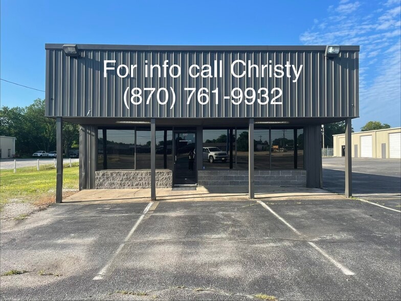 Primary Photo Of 3207 E Nettleton Ave, Jonesboro Office For Lease