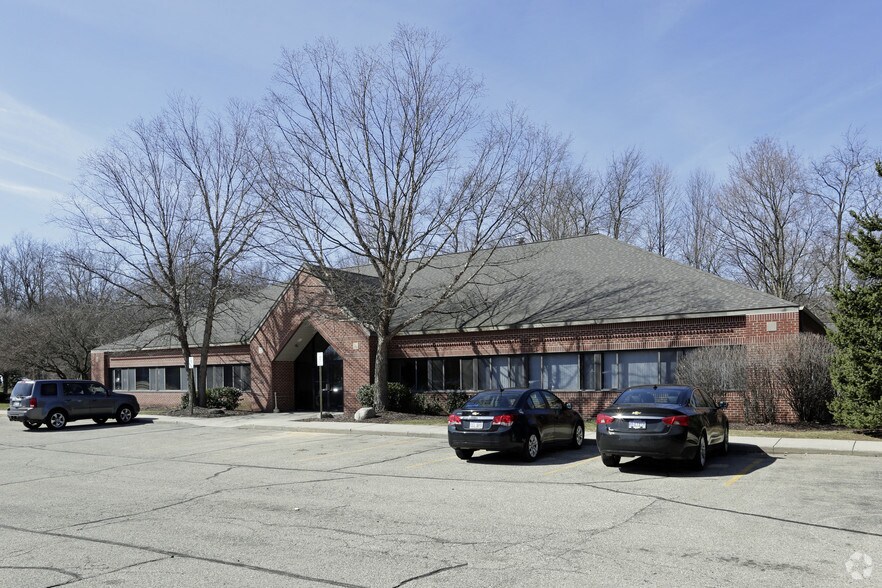 More Photos Of 2465 Byron Station Dr SW, Byron Center Office For Lease