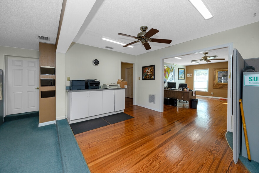 More Photos Of 14385 Walsingham Rd, Largo Office For Sale