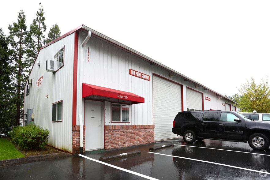More Photos Of 15757 SW 74th Ave, Tigard Warehouse For Lease