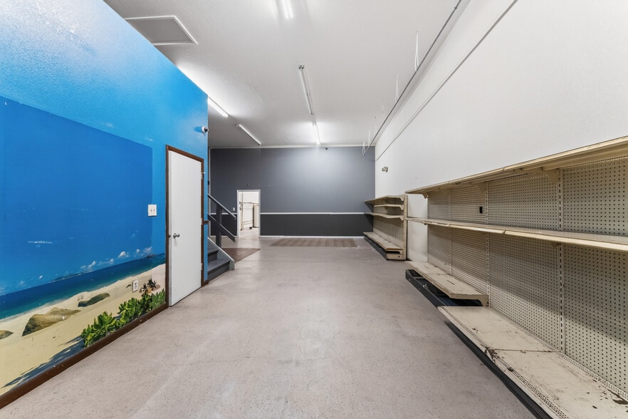 More Photos Of 4159 Electric Way, Port Charlotte Warehouse For Sale