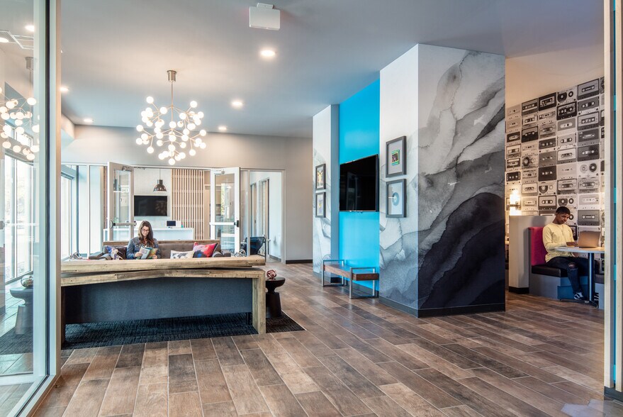 More Photos Of 1400 N High St, Columbus Apartments For Lease