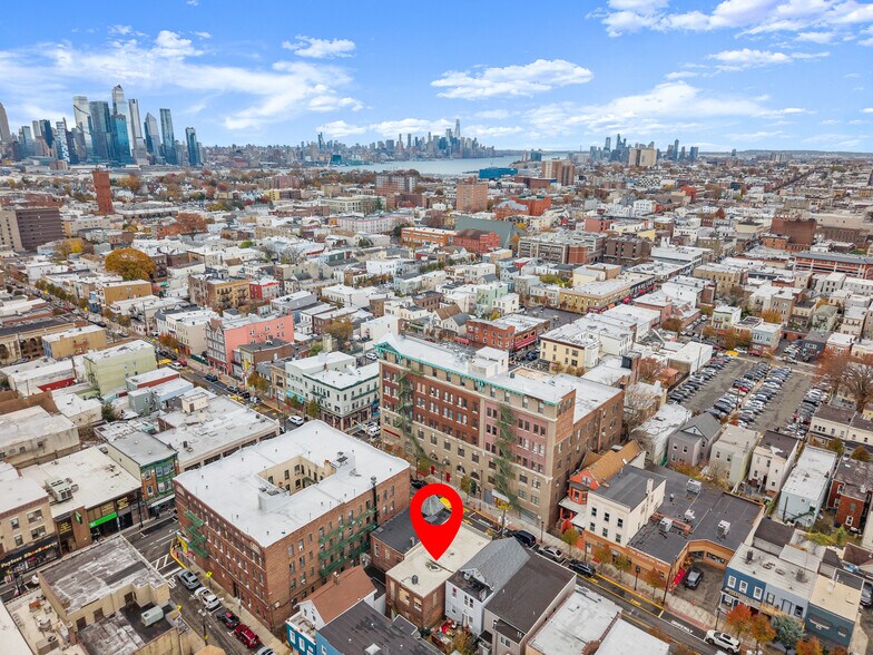 More Photos Of 510 43rd St, Union City Medical For Sale