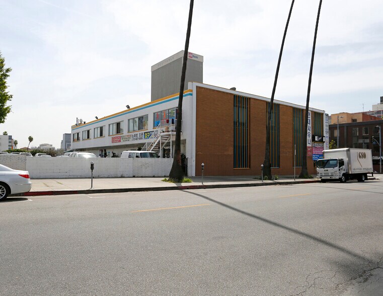 More Photos Of 3625 W 6th St, Los Angeles Office For Sale