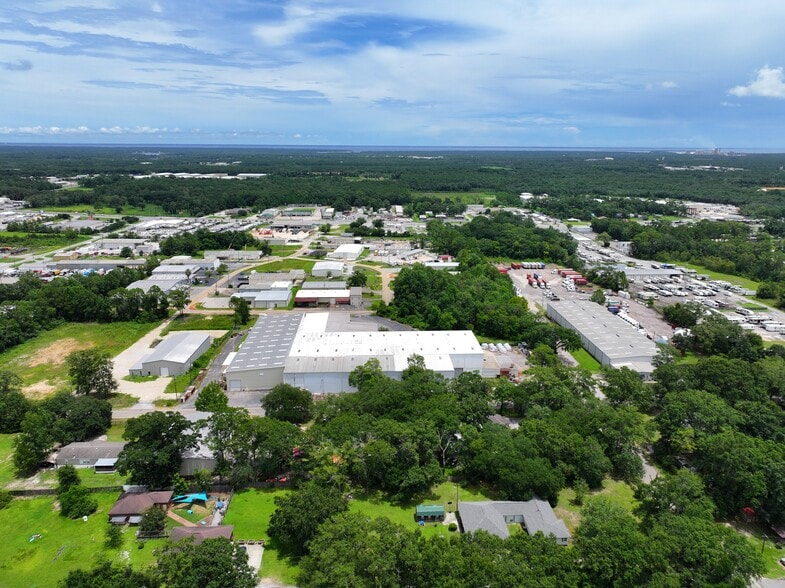 More Photos Of 5890 I 10 Industrial Pkwy W, Theodore Manufacturing For Sale