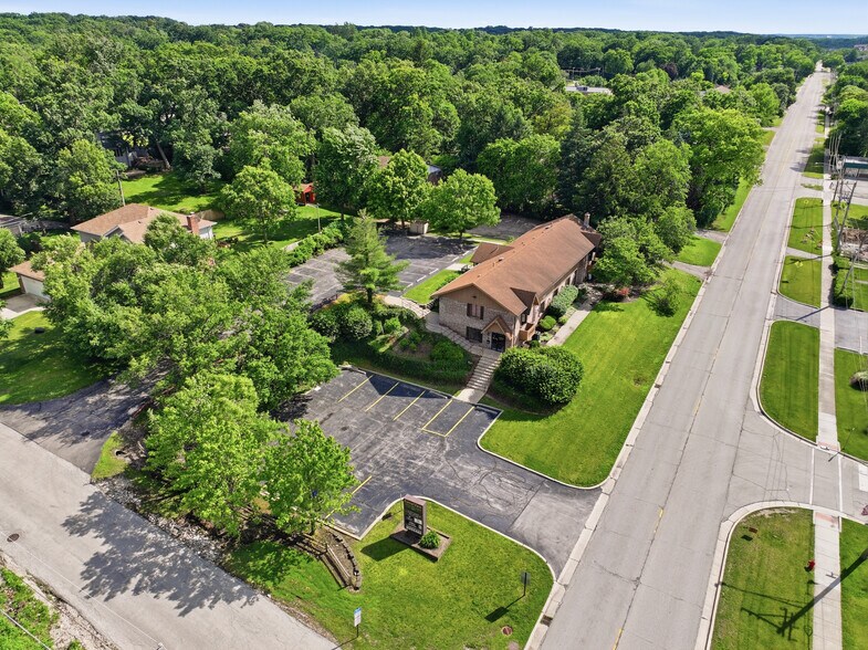 More Photos Of 8265 S Archer Ave, Willow Springs Medical For Sale