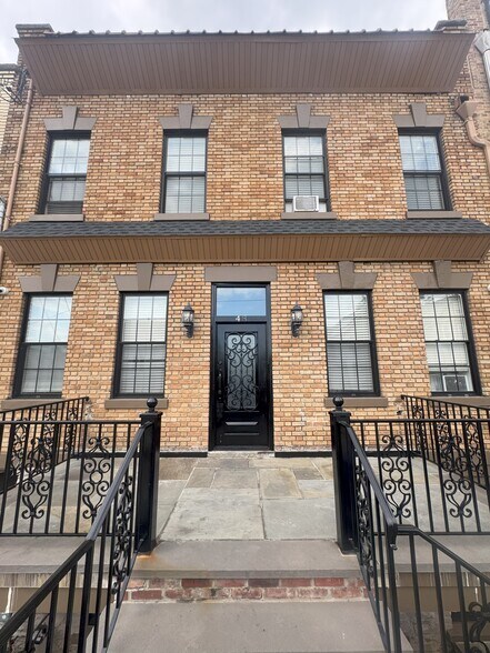 More Photos Of 48 S Bleeker St, Mount Vernon Apartments For Sale