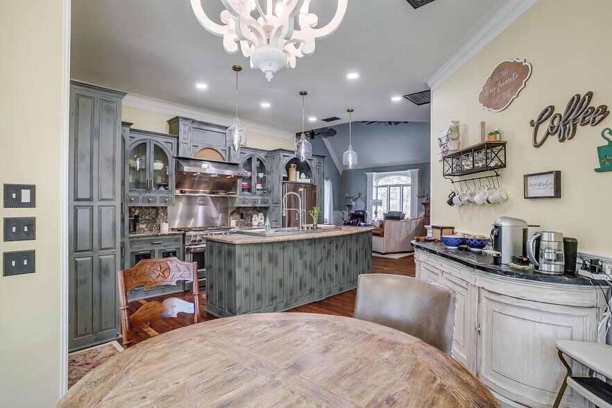 More Photos Of 10501 County Road 525, Mansfield Hospitality For Sale