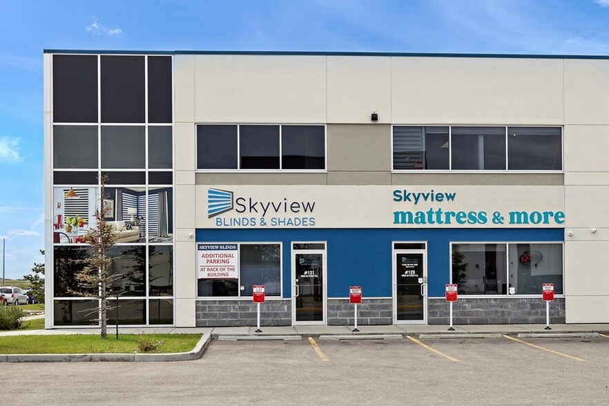 More Photos Of 10985 38th St NE, Calgary Warehouse For Sale