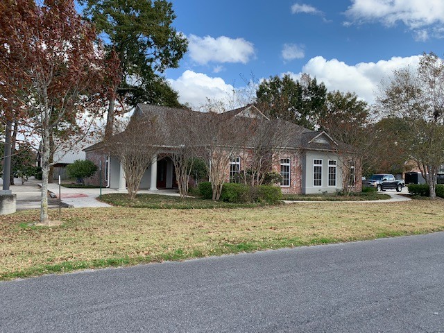 Primary Photo Of 5702 Mancuso Ln, Baton Rouge Medical For Sale