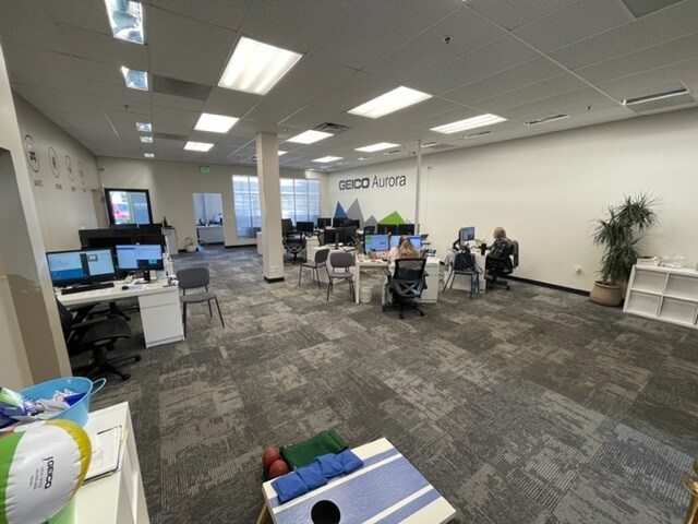 More Photos Of 10550 E Garden Dr, Aurora Freestanding For Lease
