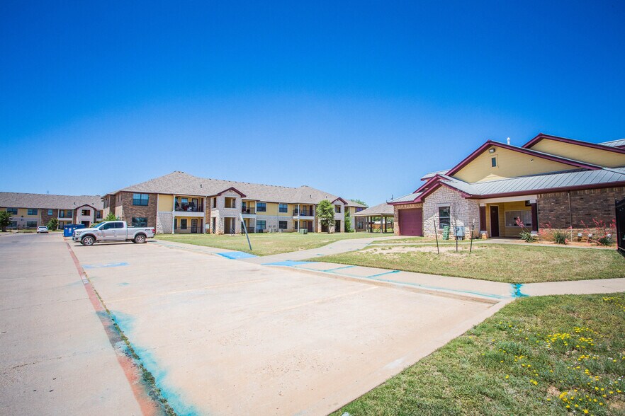 More Photos Of , Lubbock Multifamily For Sale