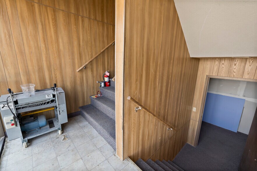 More Photos Of 537 2nd St, Havre Hotel For Sale