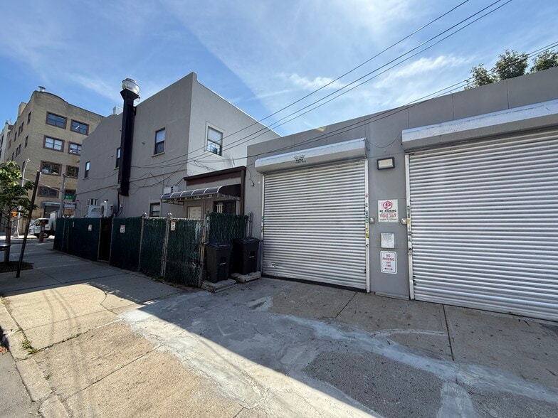 More Photos Of 3602 36th Ave, Astoria Apartments For Sale