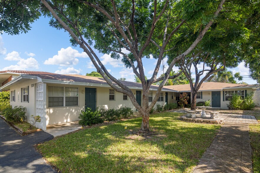 Primary Photo Of 5230 NE 14th Way, Fort Lauderdale Apartments For Sale