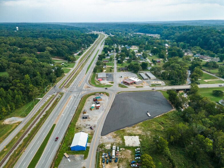 More Photos Of 216 E Commerce St, Waverly Land For Sale