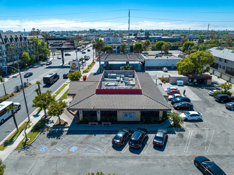 More Photos Of 605-619 W Manchester Blvd, Inglewood Unknown For Lease