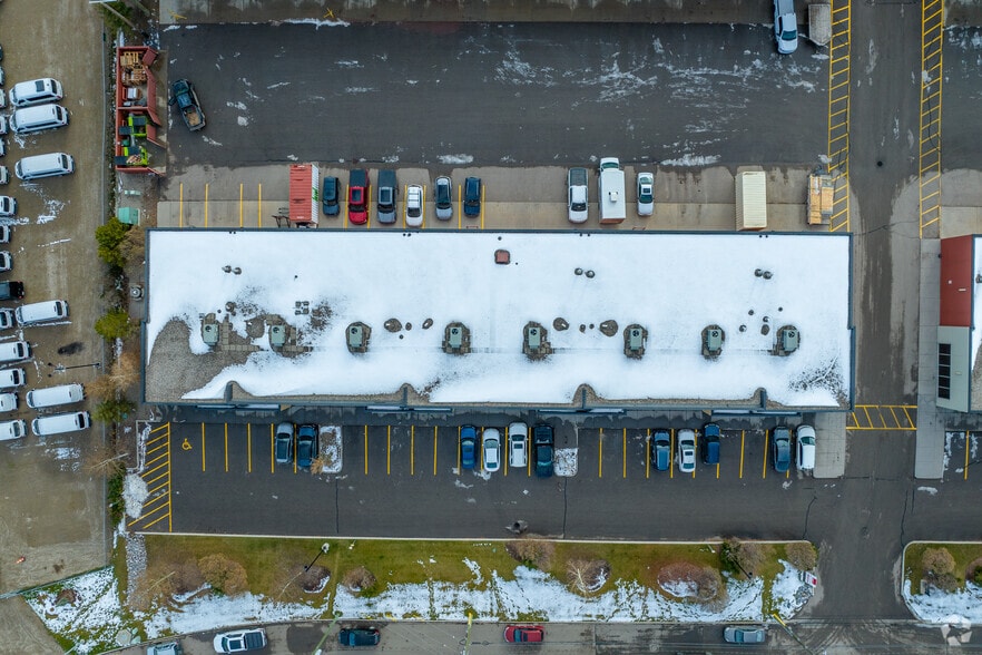 More Photos Of 4615 112th Ave SE, Calgary Warehouse For Lease