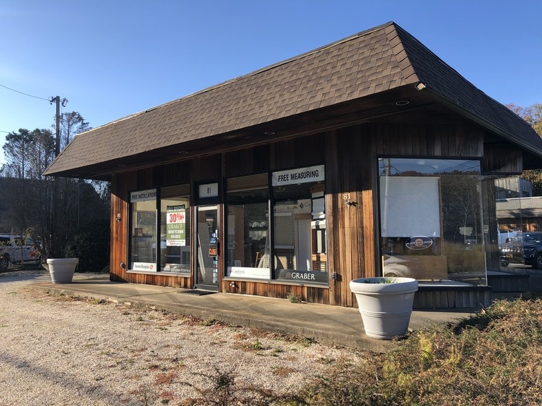 Primary Photo Of 81 Montauk Hwy, Wainscott General Retail For Lease