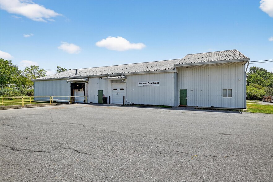 More Photos Of 13 Industrial Dr, Florida Industrial For Sale