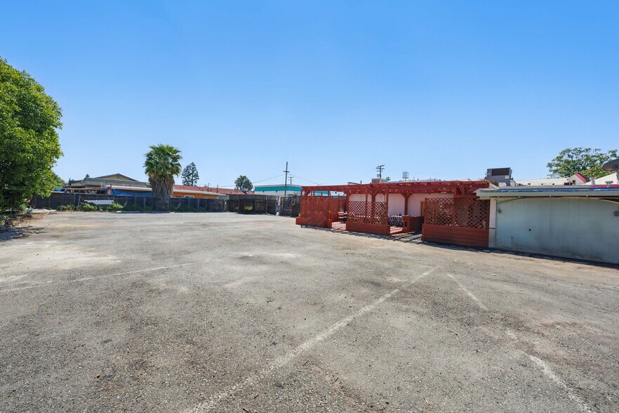 More Photos Of 3399 Clayton Rd, Concord Restaurant For Sale