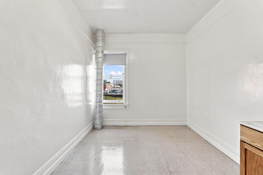 More Photos Of 734-740 Broadway, San Francisco Storefront Retail Residential For Sale