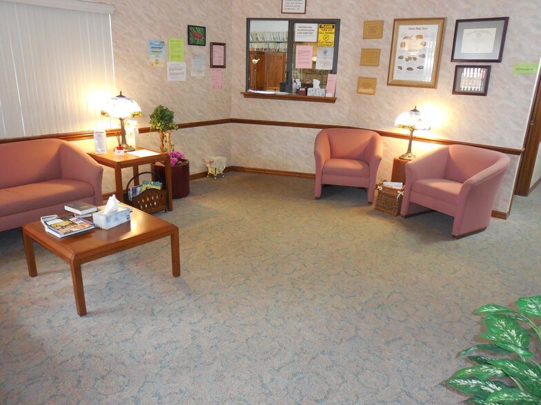 More Photos Of 12545-12551 New Brittany Blvd, Fort Myers Medical For Sale