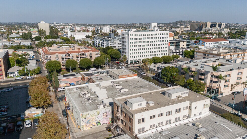 More Photos Of 727-743 Pine Ave, Long Beach Storefront For Sale