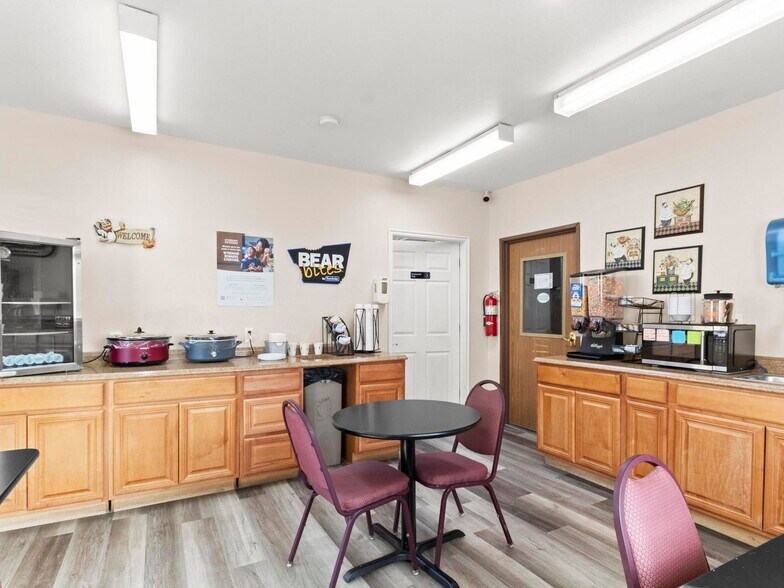 More Photos Of , Elko Hospitality For Sale
