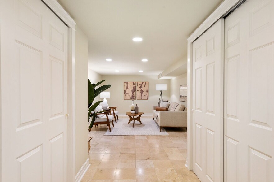 More Photos Of 7307 SW Capitol Hwy, Portland Office Residential For Sale