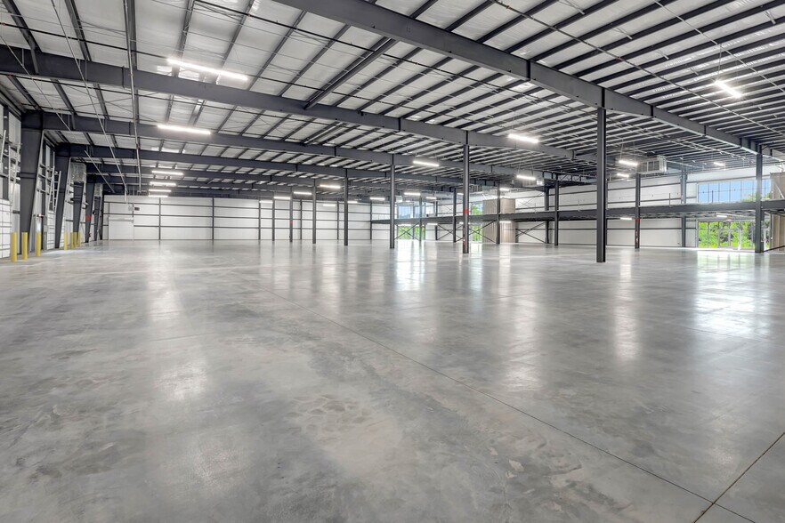 More Photos Of 2685 Riverport Rd, Chattanooga Industrial For Sale