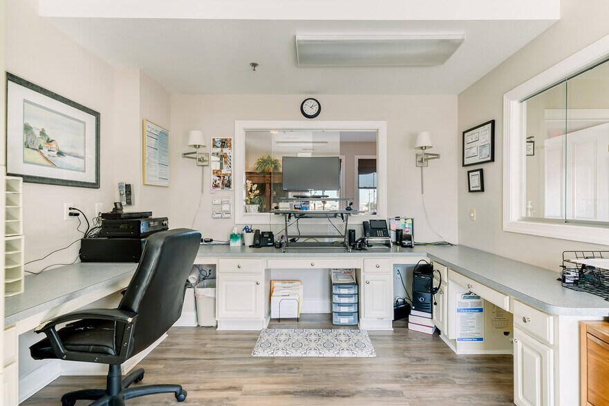 More Photos Of 3210 N Croatan Hwy, Kill Devil Hills Office Residential For Sale