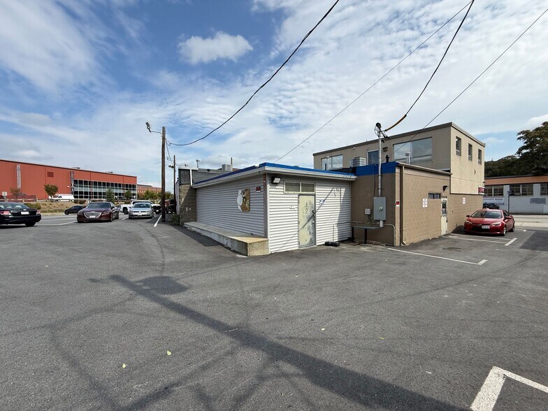 More Photos Of 20 Harrison St, Worcester Storefront Retail Office For Sale