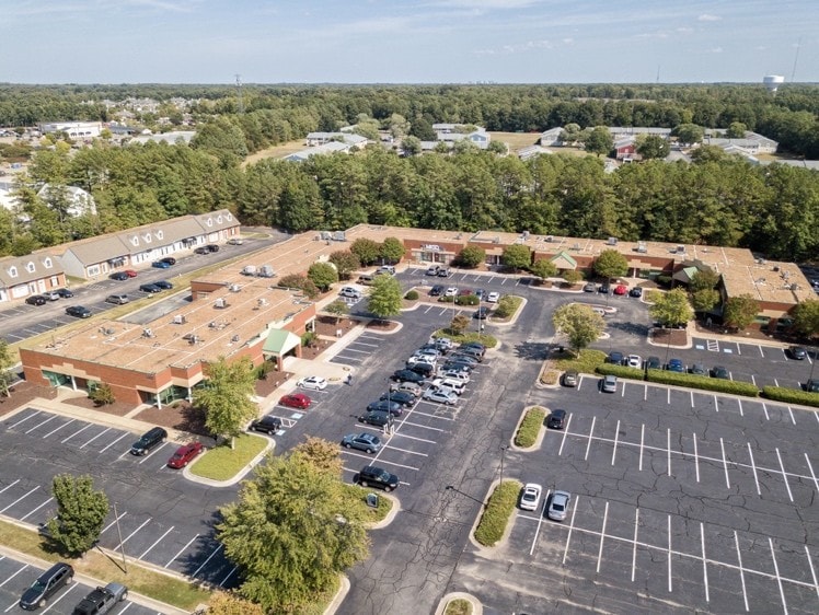 More Photos Of 1807 Huguenot Rd, Midlothian Medical For Lease